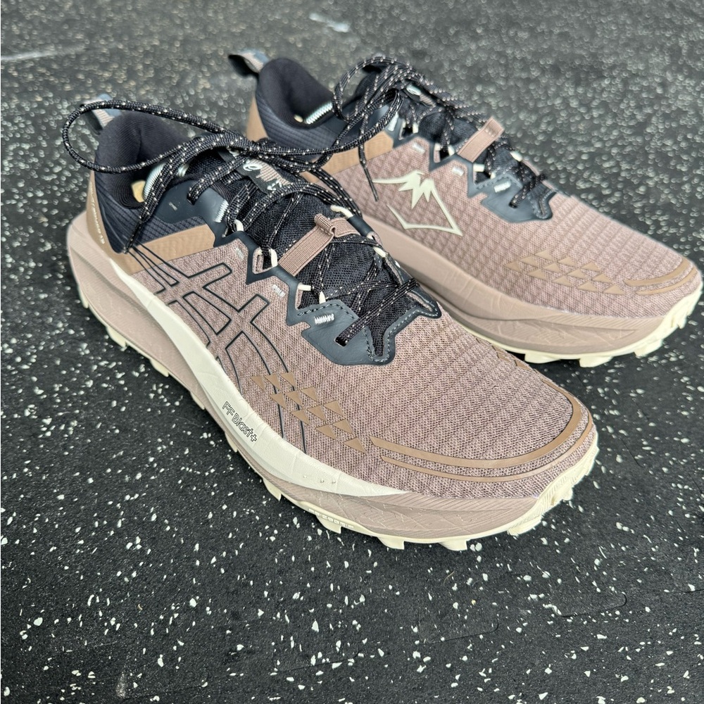 ASICS Trabuco 13 - Size 12